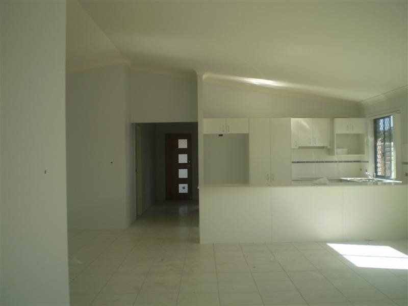 45 Dornoch Crescent, Raceview QLD 4305