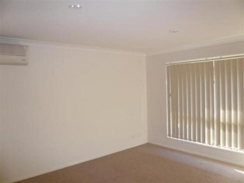 22 Santana Road, Coomera QLD 4209