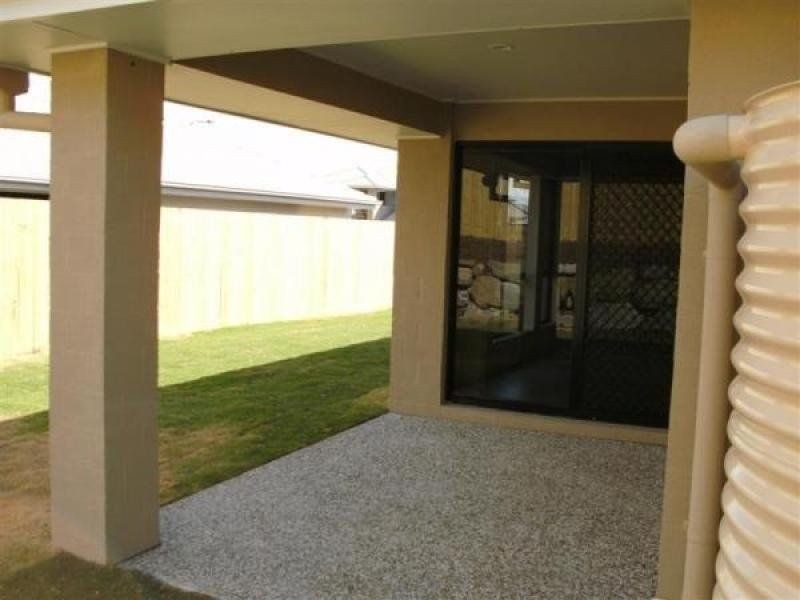 66 Wunburra Circle, Pacific Pines QLD 4211