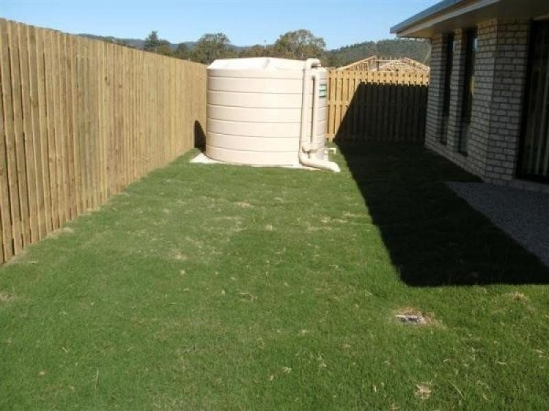5 Skyline Circuit, Bahrs Scrub QLD 4207