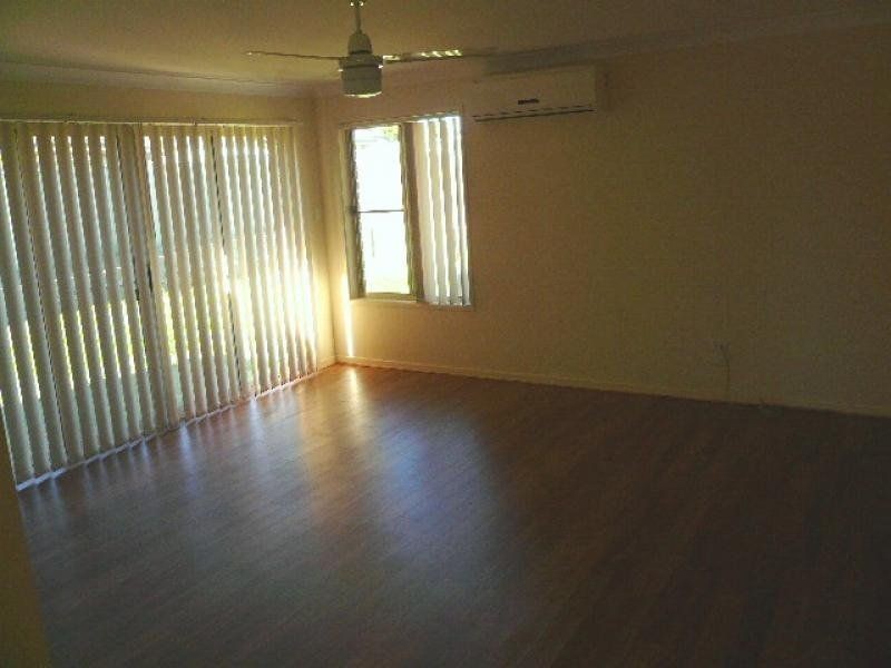 13 Glengarry Lane, Raceview QLD 4305