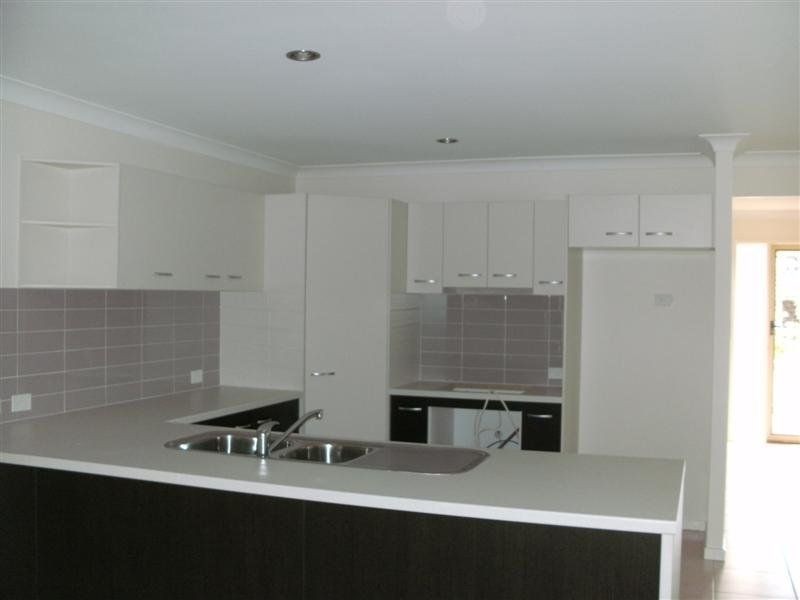 13 Leatherwood Street, Morayfield QLD 4506