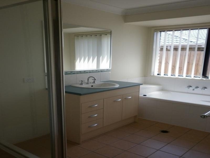 13 Alvine Drive, Eagleby QLD 4207