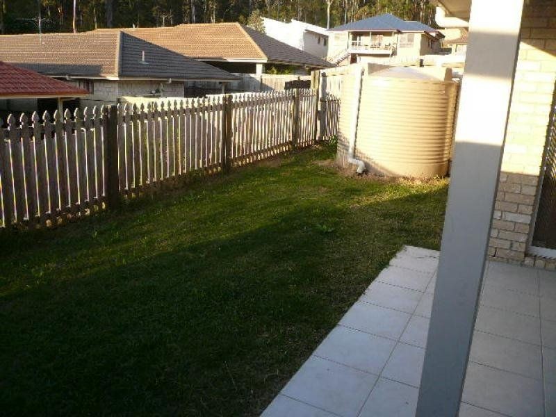 27 Mossman Parade, Waterford QLD 4133