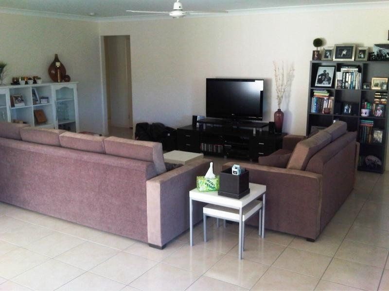 6 Monza Drive, Oxenford QLD 4210