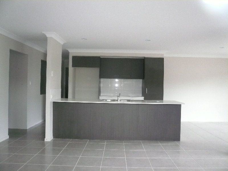 5 Sabina Street, Upper Coomera QLD 4209