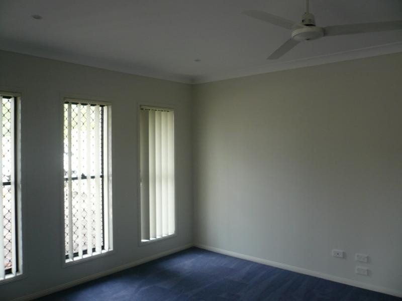 5 Garawarra Crescent, Upper Coomera QLD 4209