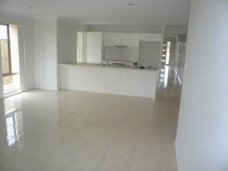 29 Adam Street, Beachmere QLD 4510