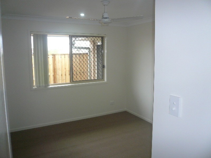 29 Adam Street, Beachmere QLD 4510