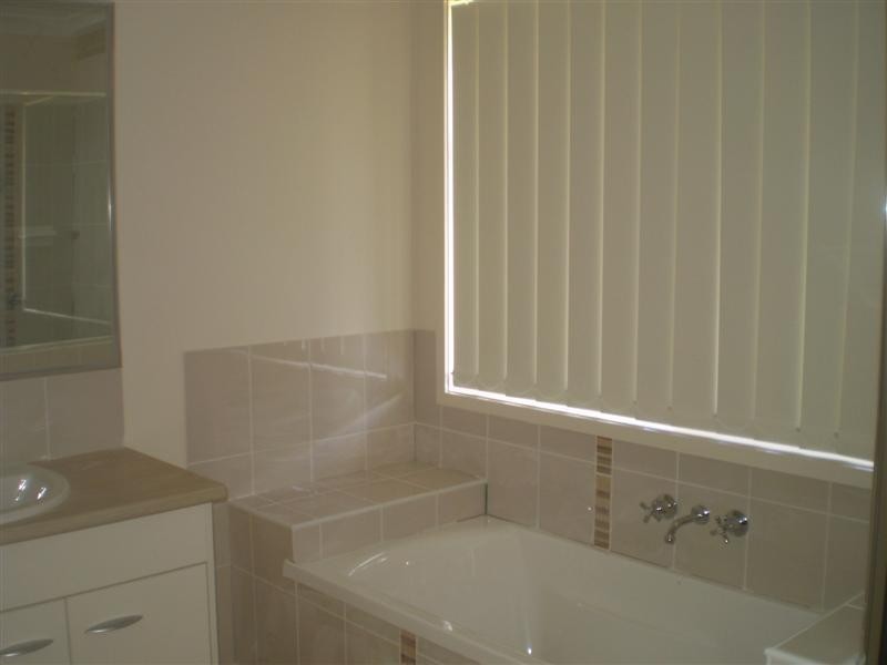 36 Adam Street, Beachmere QLD 4510