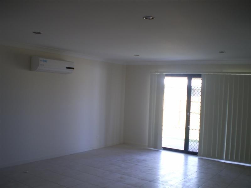 36 Adam Street, Beachmere QLD 4510