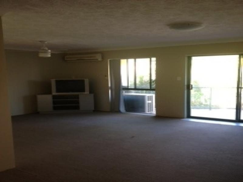 216/143 Golden Four Drive, Bilinga QLD 4225