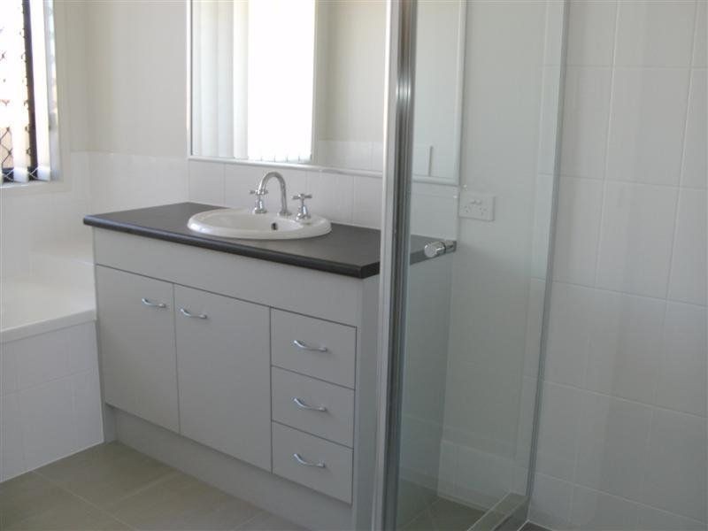 16 Woodfern Drive, Upper Caboolture QLD 4510