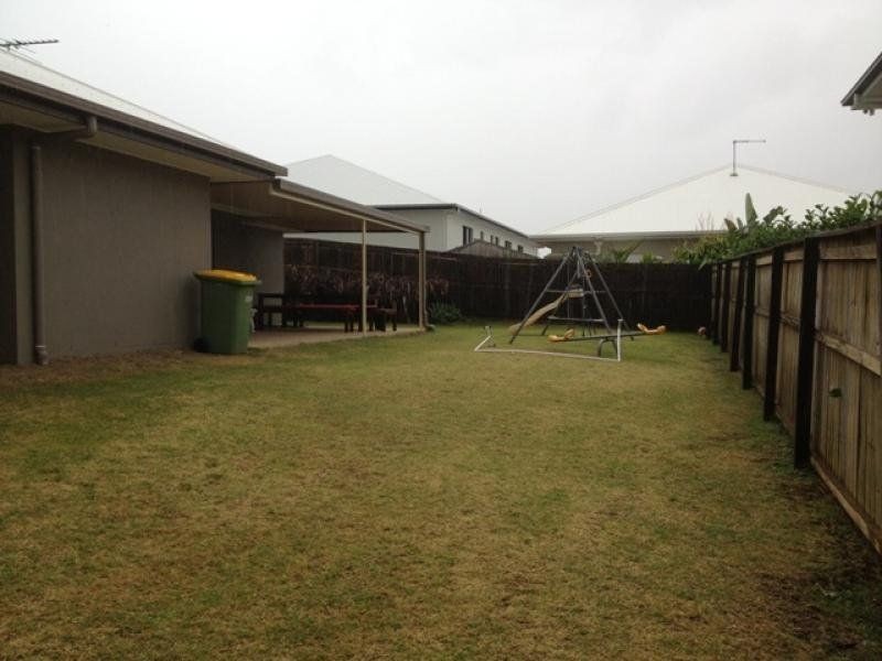 21 Penneshaw Crescent, Ormeau QLD 4208