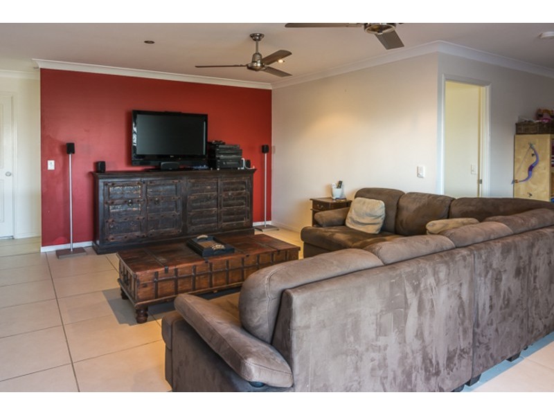 17 Kauri Pine Street, Reedy Creek QLD 4227