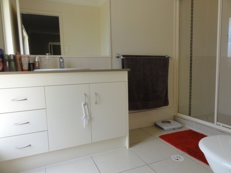 31 CHARLTON CRESCENT, Ormeau QLD 4208