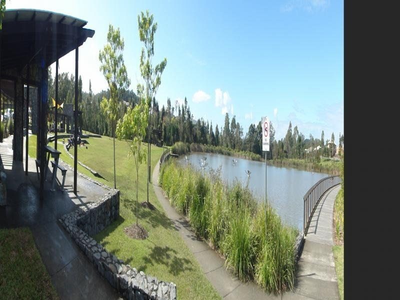 17 Coomerong Crescent, Upper Coomera QLD 4209