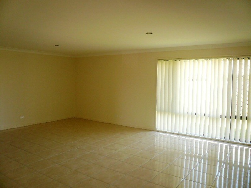 6 Woodfern Drive, Upper Caboolture QLD 4510