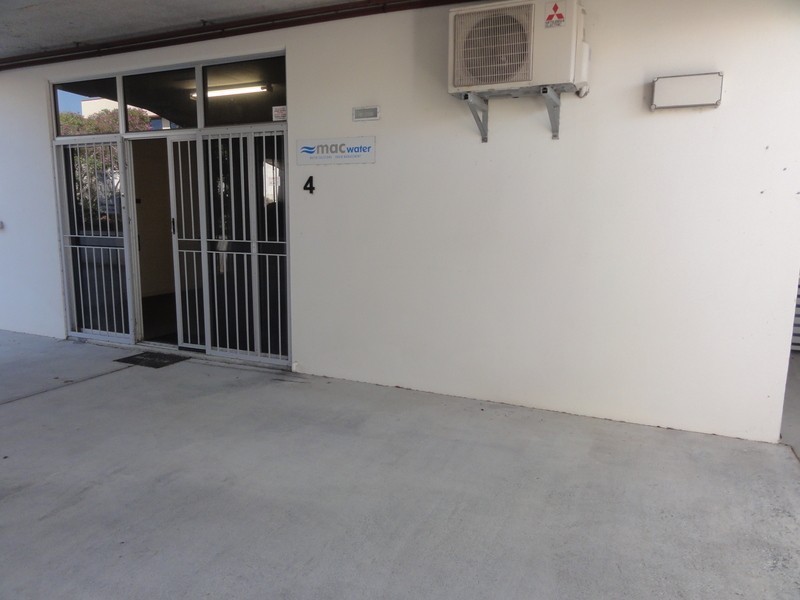 4/5 Taree Street, Burleigh Heads QLD 4220