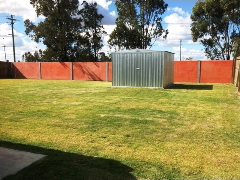 28 Gosden Drive, Dalby QLD 4405