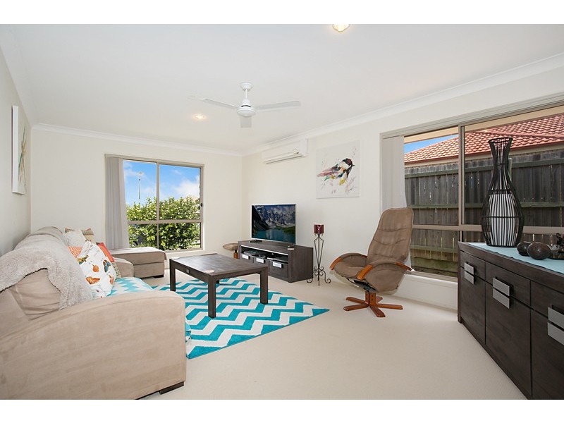 10 Hydrangea Street, Ormeau QLD 4208