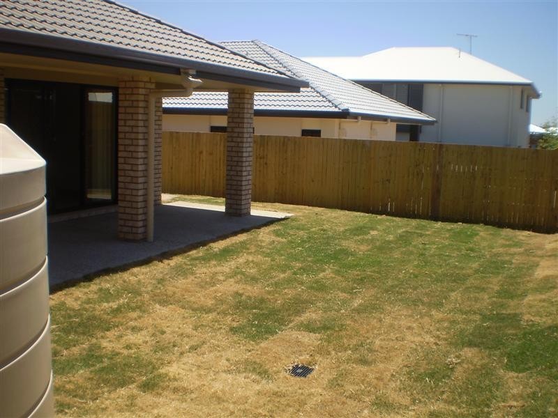 14 Sears Parade, North Lakes QLD 4509