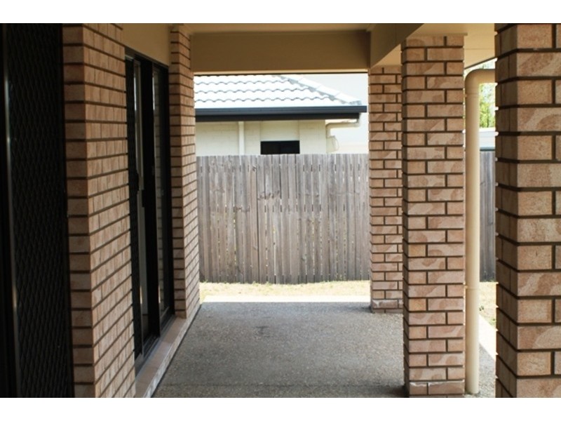 14 Sears Parade, North Lakes QLD 4509