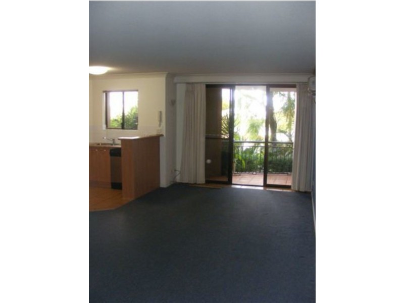 5/5 Fourth Avenue, Burleigh Heads QLD 4220