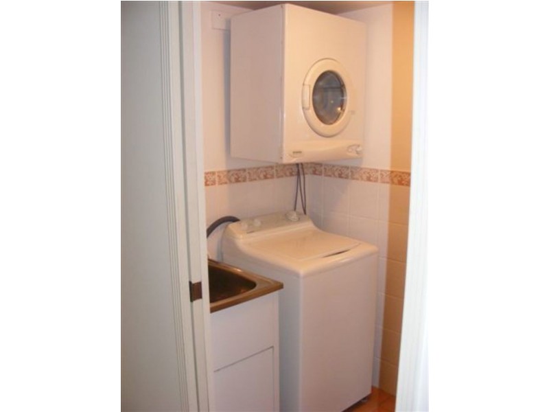 5/5 Fourth Avenue, Burleigh Heads QLD 4220