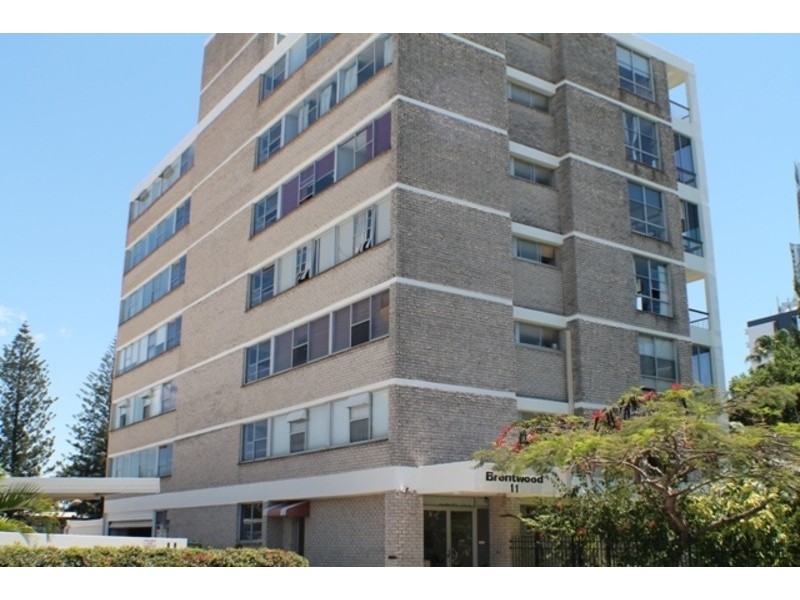 12/11 Paradise Island, Surfers Paradise QLD 4217