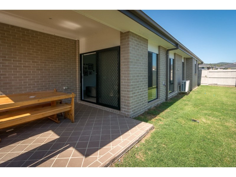 4 Helena Street, Ormeau Hills QLD 4208