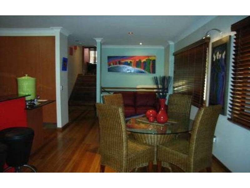 1/11 Cherub Street, Tugun QLD 4224