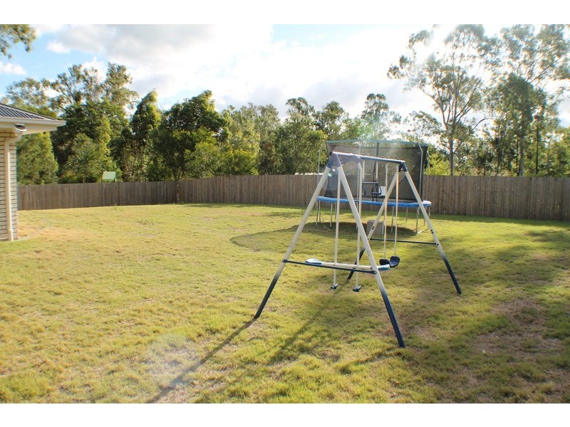 7 Honeyeater Crescent, Moggill QLD 4070