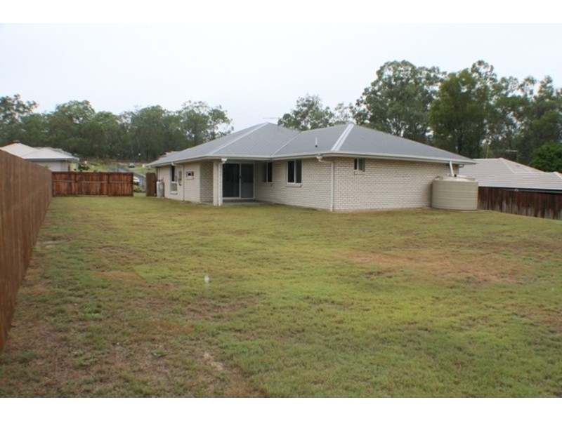 7 Honeyeater Crescent, Moggill QLD 4070