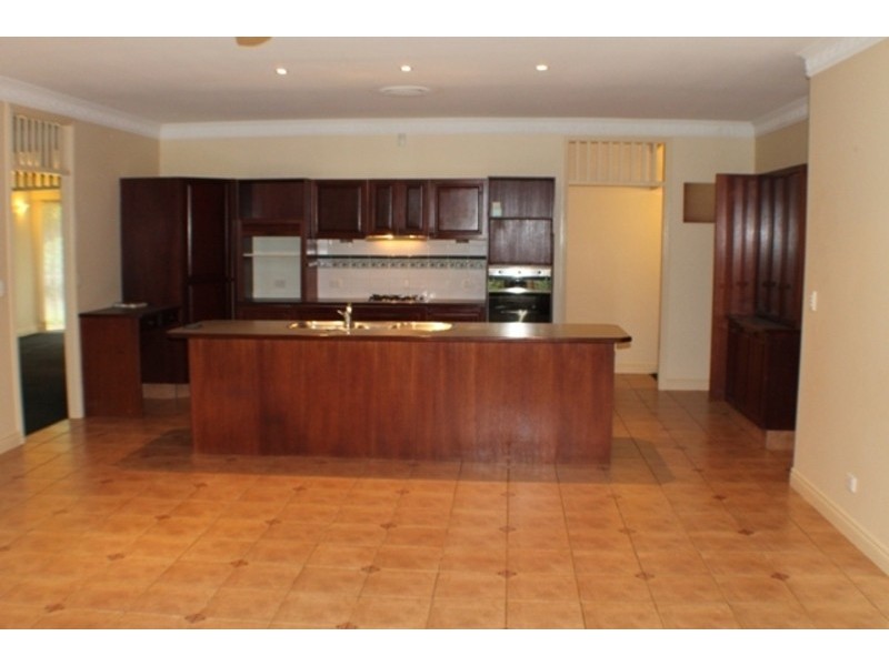 203 Pinjarra Road, Pinjarra Hills QLD 4069