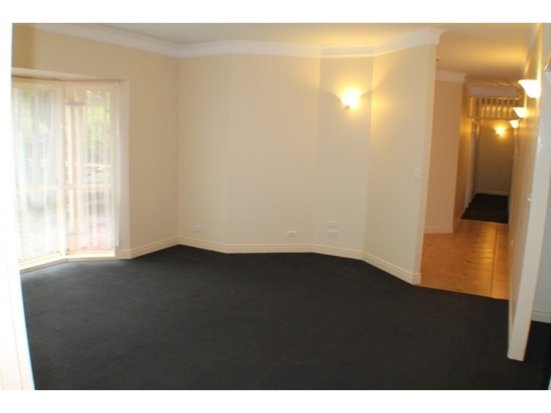 203 Pinjarra Road, Pinjarra Hills QLD 4069