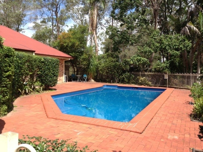 203 Pinjarra Road, Pinjarra Hills QLD 4069