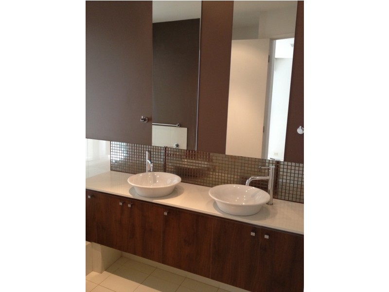 1/11 Cezaire Avenue, Varsity Lakes QLD 4227