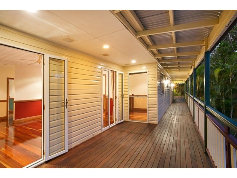 6 Sefton Place, Robina QLD 4226