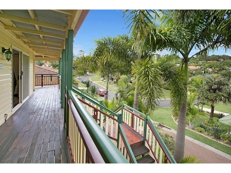 6 Sefton Place, Robina QLD 4226