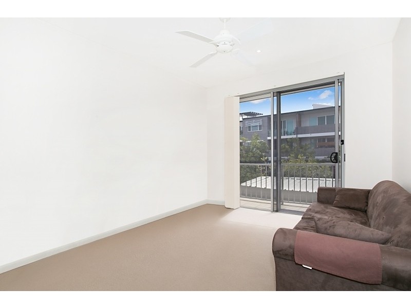 22/195  Varsity Parade, Varsity Lakes QLD 4227