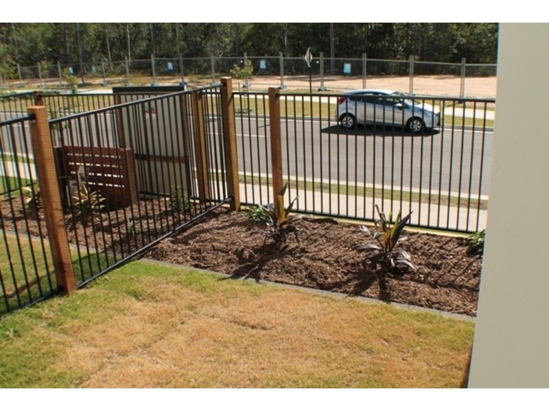 34 Parkland Drive, Springfield Lakes QLD 4300