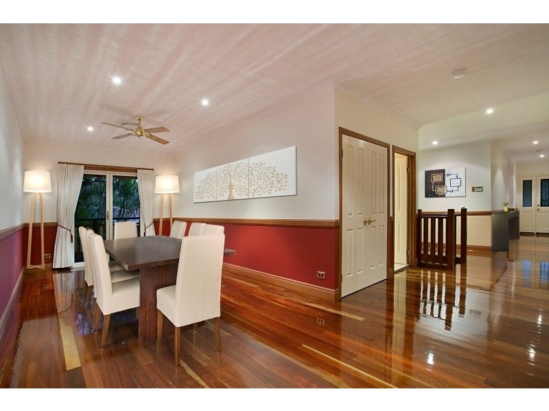 6 Sefton Place, Robina QLD 4226