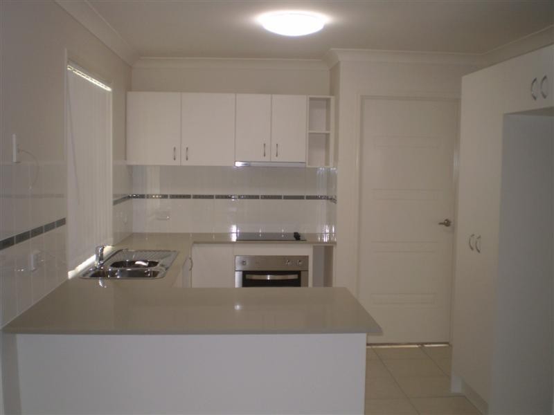 2 Lukin Court, Brassall QLD 4305