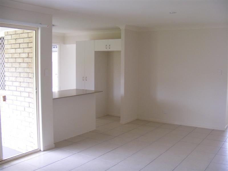 2 Lukin Court, Brassall QLD 4305