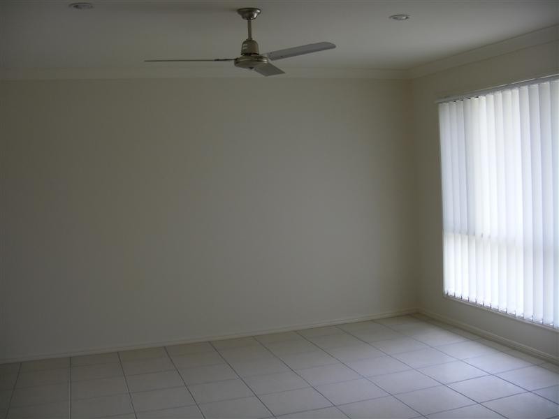 2 Lukin Court, Brassall QLD 4305