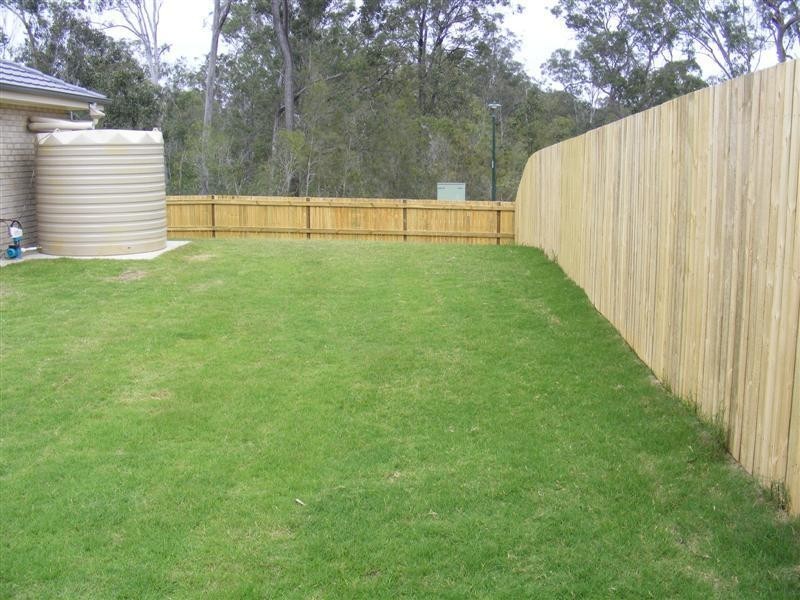 2 Lukin Court, Brassall QLD 4305