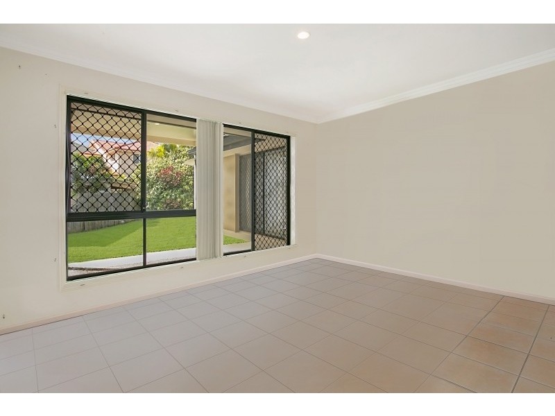 38 The Concourse, Underwood QLD 4119