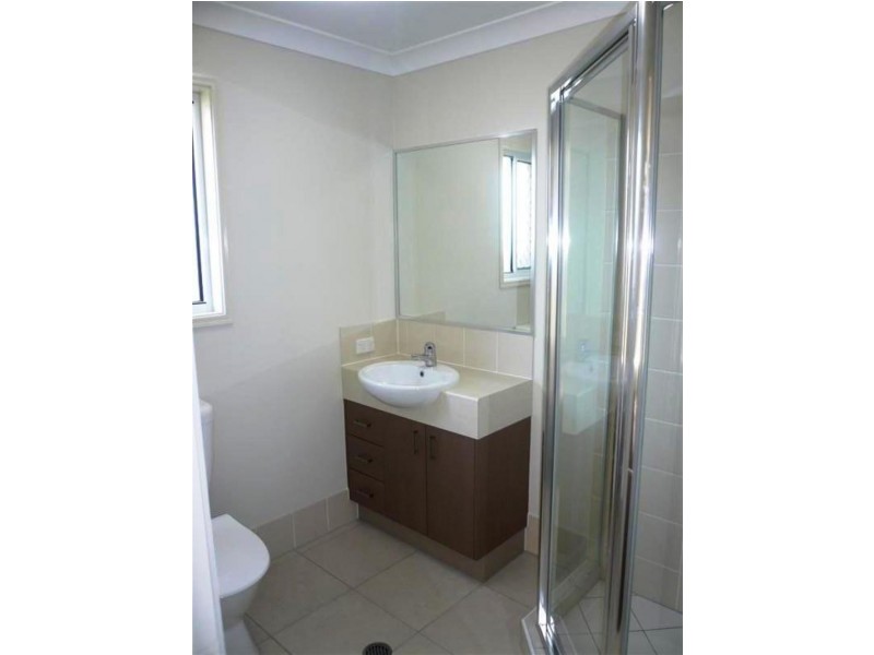 6 Bonogin Court, Redbank Plains QLD 4301