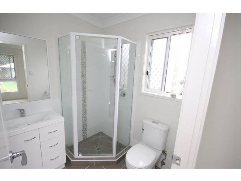 1/15 Winchester Crescent, Pimpama QLD 4209